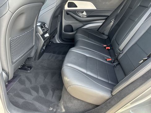 Used 2025 Mercedes-Benz GLE 350 4MATIC image 26