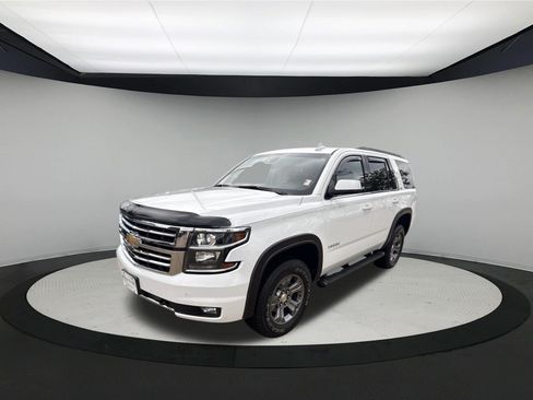 Used 2017 Chevrolet Tahoe LT w/ Off-Road Package AWD/4WD image 3