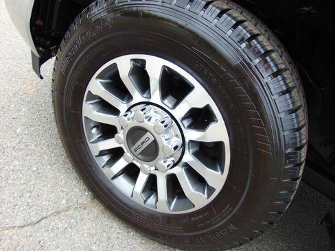 Used 2018 Ford F350 XL w/ Power Equipment Group RWD image 48