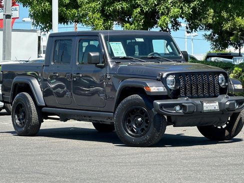 Used 2023 Jeep Gladiator Sport AWD/4WD image 1
