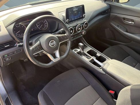 Used 2021 Nissan Sentra SV FWD image 4