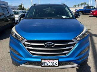 Used 2017 Hyundai Tucson Night FWD video 2