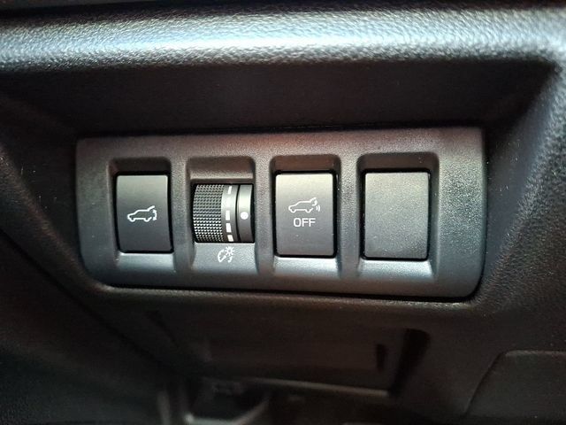 Certified 2024 Subaru Outback Limited AWD/4WD image 23