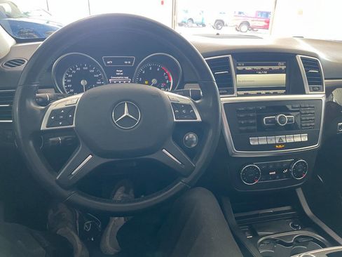 Used 2014 Mercedes-Benz ML 350 4MATIC image 33