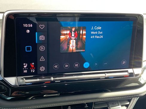 Used 2025 Volkswagen Atlas Cross Sport SE image 20