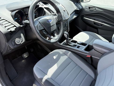 Used 2019 Ford Escape S FWD image 8