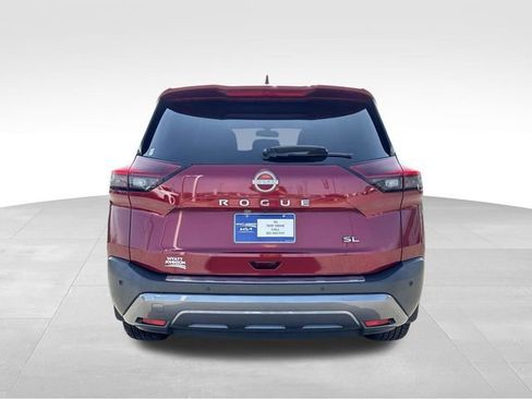 Used 2022 Nissan Rogue SL w/ SL Premium Package FWD image 4