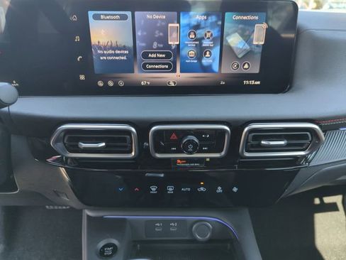 New 2026 Nissan Sentra SR w/ Floor Mat Package image 34