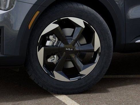 New 2026 Kia Sorento EX AWD/4WD image 9