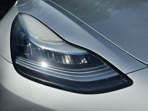 Used 2018 Tesla Model 3 Long Range AWD/4WD image 25
