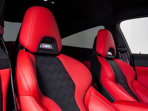Used 2024 BMW M4 Competition RWD image 16