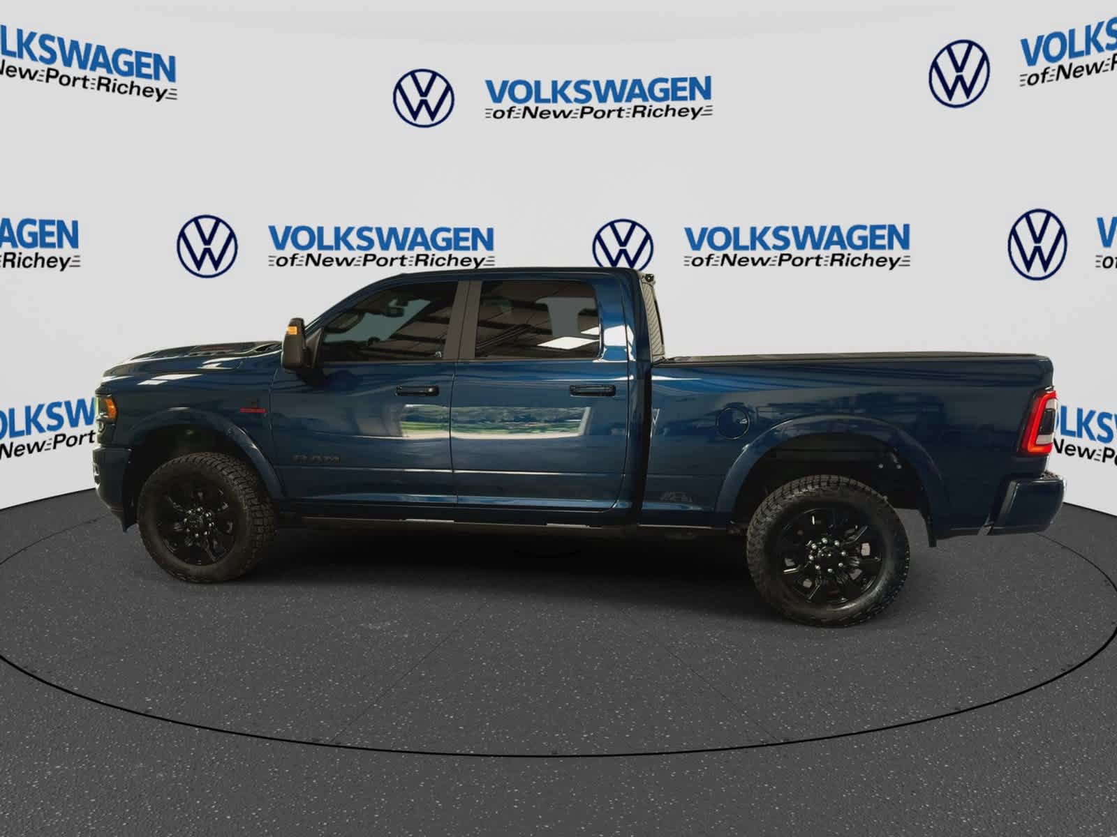 Used 2024 RAM 2500 Limited AWD/4WD image 5