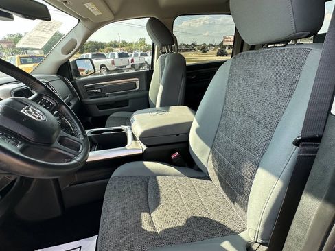 Used 2019 RAM 1500 Lone Star RWD image 10