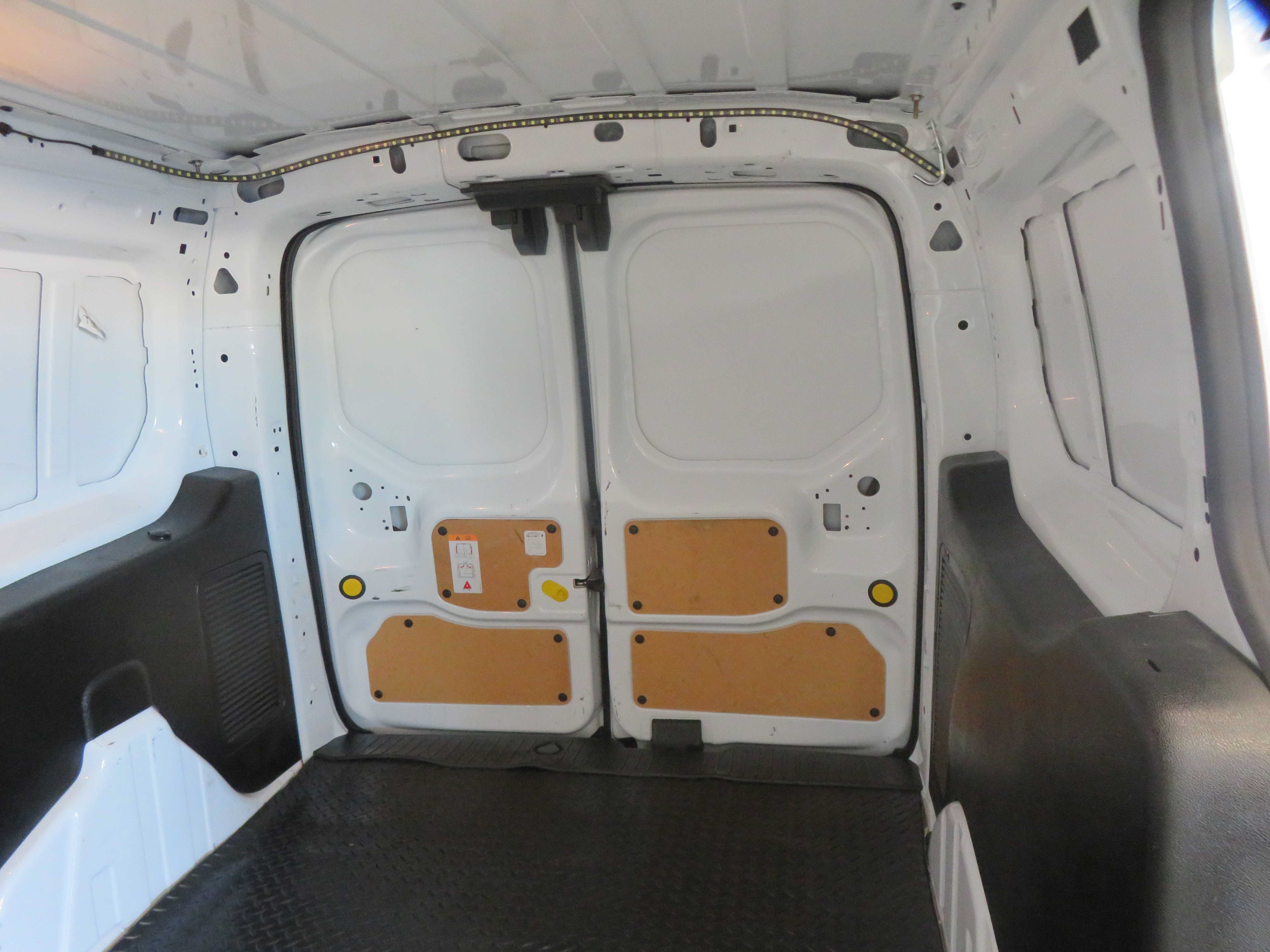 Used 2022 Ford Transit Connect XL FWD image 22