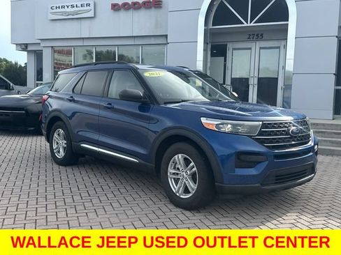 Used 2021 Ford Explorer XLT RWD image 5