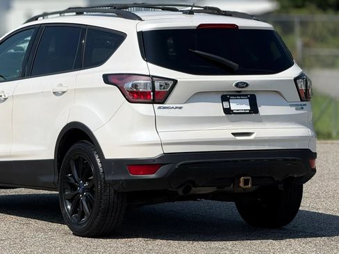 Used 2017 Ford Escape Titanium w/ Canadian Touring Package AWD/4WD image 16
