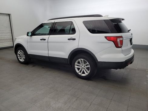 Used 2017 Ford Explorer 4WD image 3