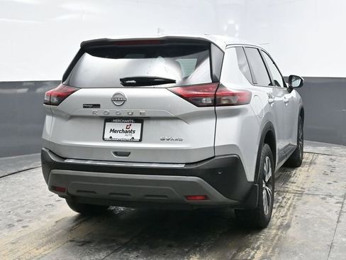 Used 2023 Nissan Rogue SV image 6