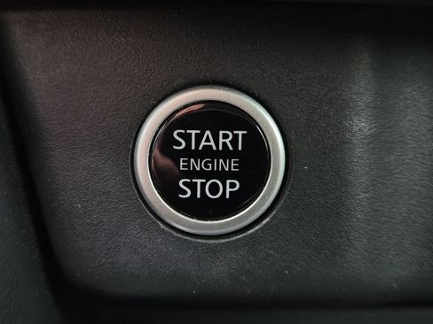 Used 2023 Nissan Rogue SL w/ SL Premium Package FWD image 24