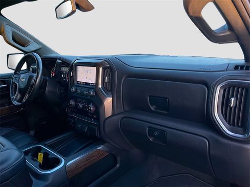 Used 2022 Chevrolet Silverado 1500 High Country image 29