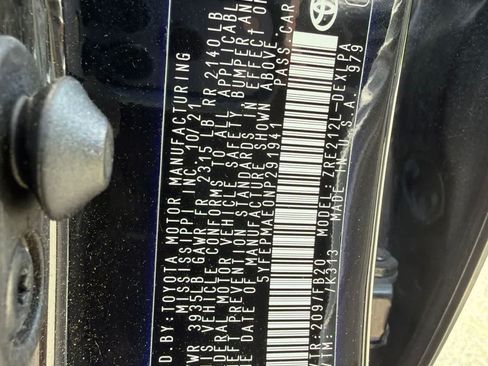Used 2022 Toyota Corolla LE FWD image 21