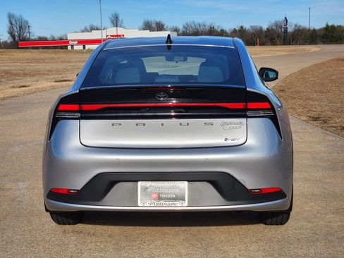 Used 2026 Toyota Prius LE image 8