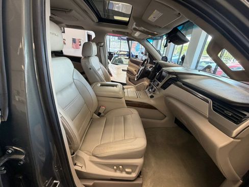 Used 2018 GMC Yukon XL Denali AWD/4WD image 44