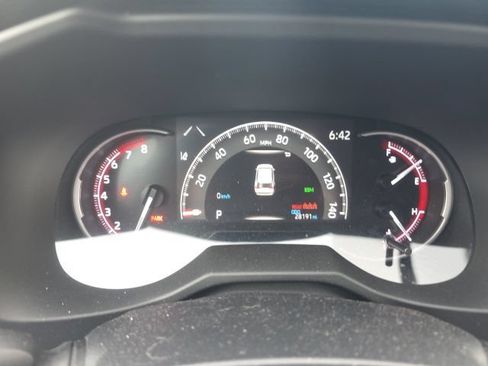 Used 2023 Toyota RAV4 XLE FWD image 12
