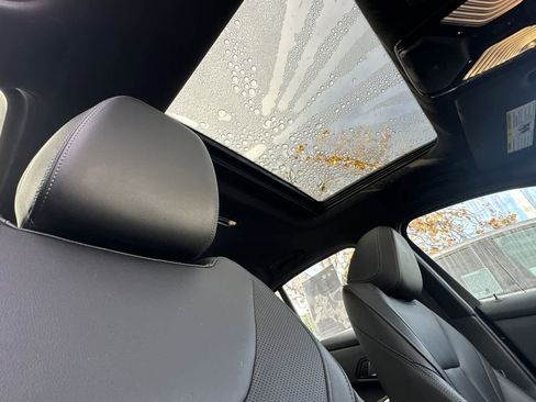 Used 2024 BMW 330i xDrive 330i xDrive w/ Convenience Package image 15