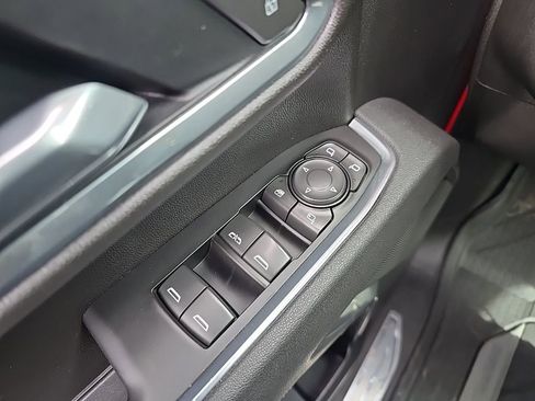 Used 2025 Chevrolet Silverado 3500 LT w/ Trail Boss Package image 17