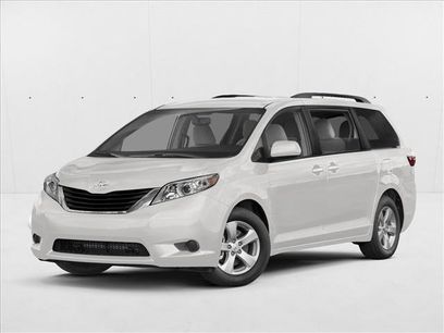 Used 2017 Toyota Sienna LE
