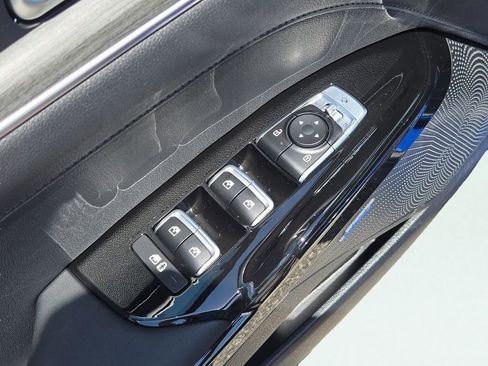 New 2025 Kia K5 EX image 16