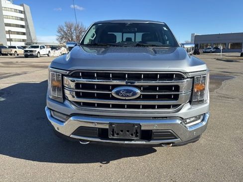 Used 2023 Ford F150 Lariat w/ Max Trailer Tow Package image 5