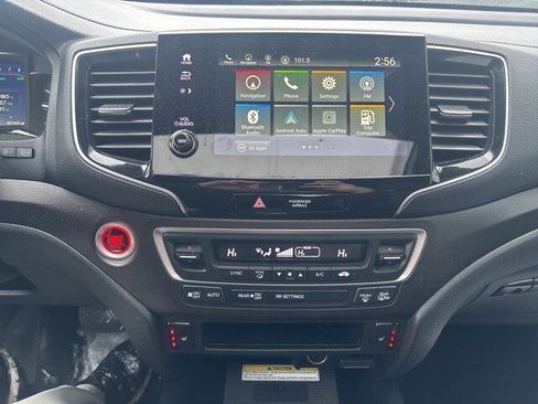 Used 2023 Honda Passport TrailSport image 15