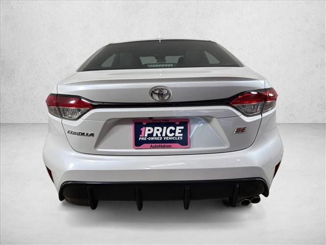 Used 2025 Toyota Corolla SE FWD image 4