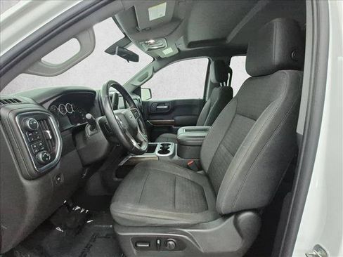 Used 2021 Chevrolet Silverado 1500 LT Trail Boss w/ Bed Protection Package AWD/4WD image 16