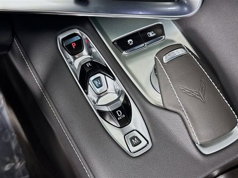 Used 2025 Chevrolet Corvette Z06 image 18