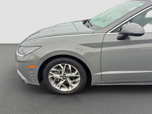 Used 2023 Hyundai Sonata SEL w/ Convenience Package FWD image 10