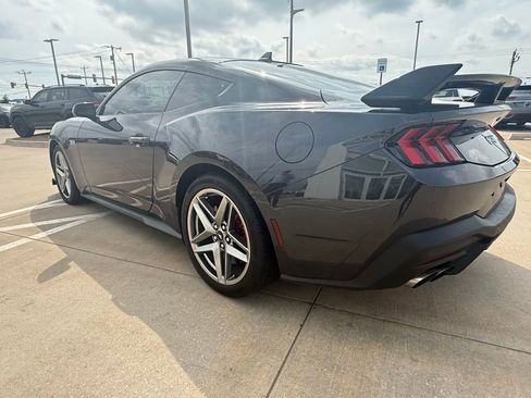 Used 2024 Ford Mustang GT Premium image 5