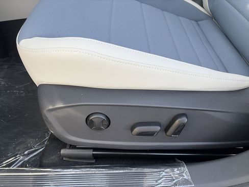 New 2026 Volkswagen Jetta SE image 13