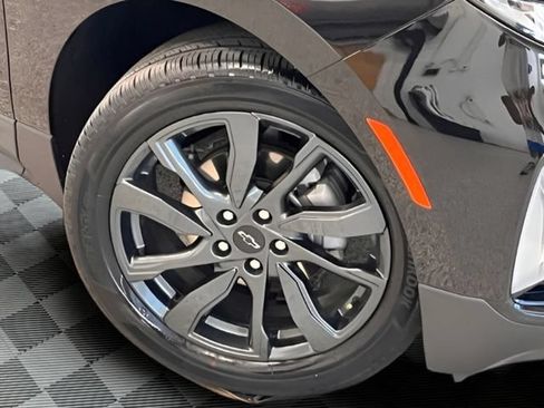 Certified 2023 Chevrolet Equinox RS AWD/4WD image 29