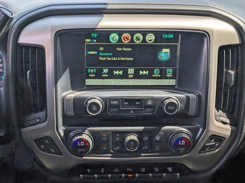 Used 2017 GMC Sierra 2500 Denali w/ Duramax Plus Package image 19