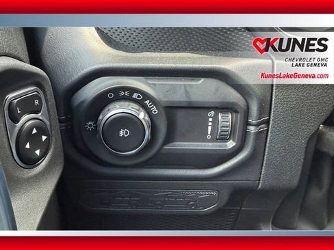 Used 2026 Jeep Wrangler Unlimited Rubicon AWD/4WD image 46