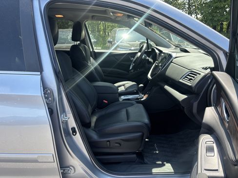 Certified 2023 Subaru Ascent Touring AWD/4WD image 31