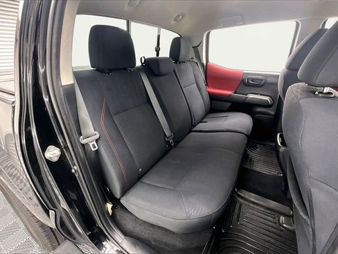 Used 2019 Toyota Tacoma SR5 image 28