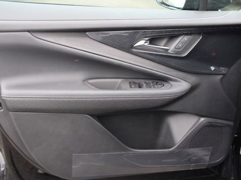 New 2025 Chevrolet Blazer EV LT w/ Midnight/Sport Edition image 12