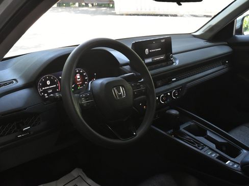 Used 2024 Honda Accord EX image 13