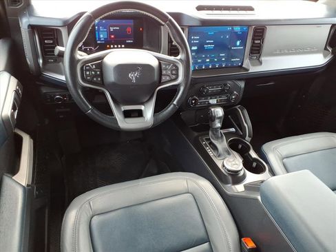 Used 2021 Ford Bronco First Edition image 12