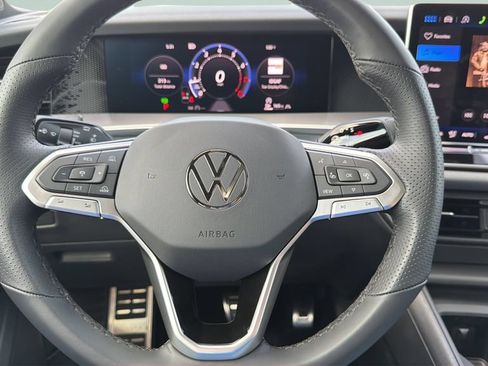 New 2026 Volkswagen Tiguan SE R-Line AWD/4WD image 12