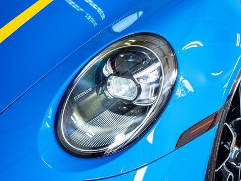 Used 2022 Porsche 911 Turbo S image 14